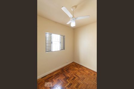 Quarto 1 de casa para alugar com 2 quartos, 100m² em Campo Belo, São Paulo