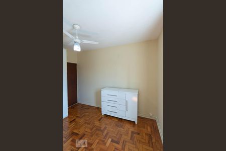 Casa para alugar com 100m², 2 quartos e 2 vagasQuarto 2