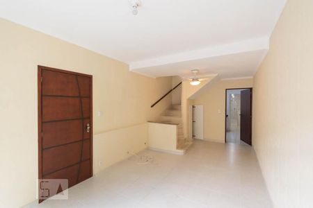 Sala de casa para alugar com 2 quartos, 100m² em Campo Belo, São Paulo