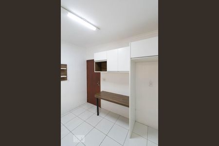 Casa para alugar com 100m², 2 quartos e 2 vagasCozinha