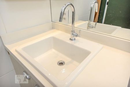 Apartamento à venda com 38m², 1 quarto e sem vagaBanheiro