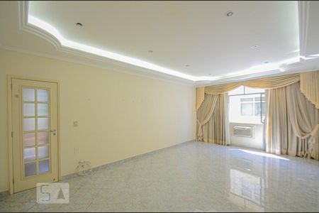 Apartamento para alugar com 95m², 3 quartos e 1 vagaSala