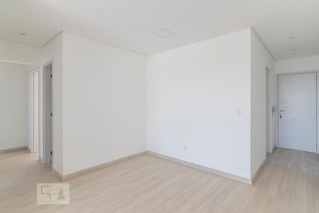Sala de apartamento para alugar com 3 quartos, 78m² em Vila Alzira, Santo André
