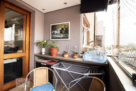 Apartamento à venda com 60m², 2 quartos e 2 vagas Apartamento à venda com 60m², 2 quartos e 2 vagasVaranda da Sala