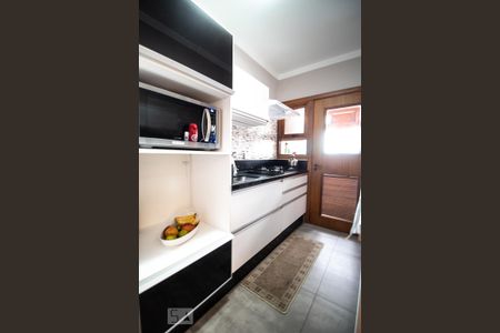 Apartamento à venda com 60m², 2 quartos e 2 vagas Apartamento à venda com 60m², 2 quartos e 2 vagasCozinha - Armários