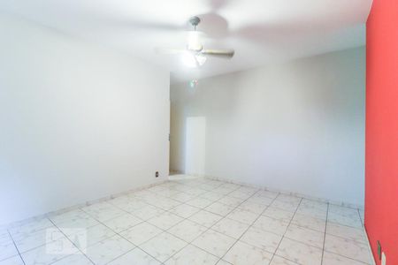 Apartamento para alugar com 2 quartos, 56m² em Pechincha, Rio de Janeiro