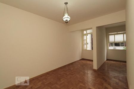 Sala. de apartamento para alugar com 3 quartos, 90m² em Copacabana, Rio de Janeiro