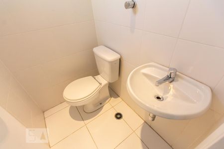 Apartamento para alugar com 121m², 3 quartos e 2 vagas Apartamento para alugar com 121m², 3 quartos e 2 vagasÁrea de Serviço Banheiro