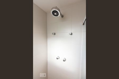 Apartamento para alugar com 121m², 3 quartos e 2 vagas Apartamento para alugar com 121m², 3 quartos e 2 vagasBanheiro Chuveiro