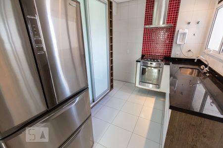 Apartamento para alugar com 121m², 3 quartos e 2 vagas Apartamento para alugar com 121m², 3 quartos e 2 vagasCozinha