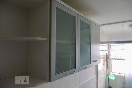 Apartamento à venda com 64m², 3 quartos e 1 vaga Apartamento à venda com 64m², 3 quartos e 1 vagaCozinha - Armários