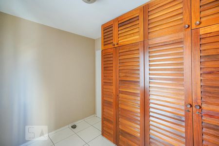 Quarto 01 de apartamento para alugar com 3 quartos, 70m² em Belenzinho, São Paulo