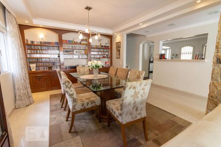 Casa de condomínio à venda com 300m², 3 quartos e 4 vagassala estar 1 