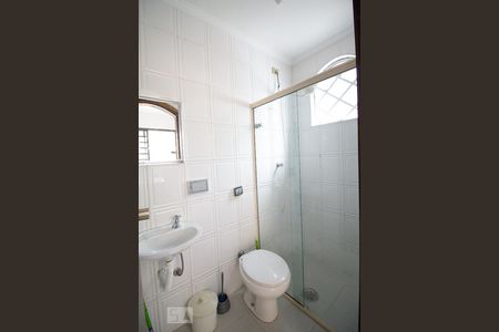 Casa de condomínio à venda com 300m², 3 quartos e 4 vagasbanheiro area de serviço