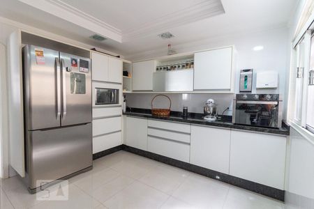 Casa de condomínio à venda com 300m², 3 quartos e 4 vagascozinha