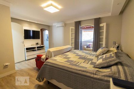 Casa de condomínio à venda com 300m², 3 quartos e 4 vagassuite quarto 3