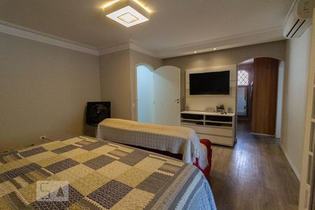 Casa de condomínio à venda com 300m², 3 quartos e 4 vagassuite quarto 3