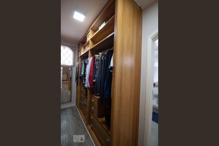 Casa de condomínio à venda com 300m², 3 quartos e 4 vagascloset suite quarto 3