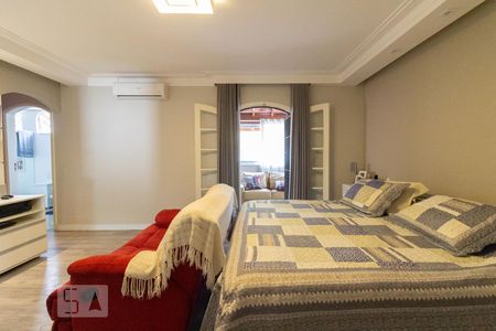 Casa de condomínio à venda com 300m², 3 quartos e 4 vagassuite quarto 3