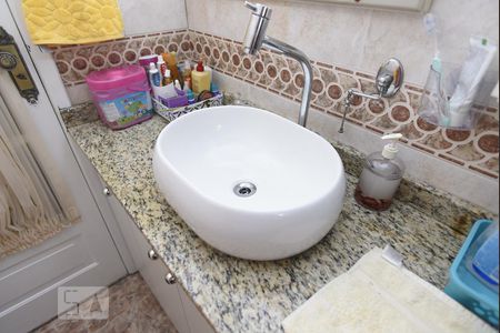 Apartamento para alugar com 80m², 2 quartos e 1 vagaBanheiro