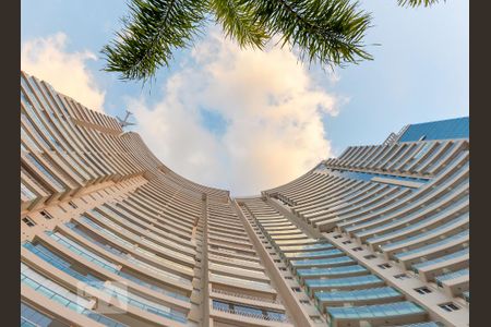 Apartamento à venda com 89m², 3 quartos e 2 vagasFachada