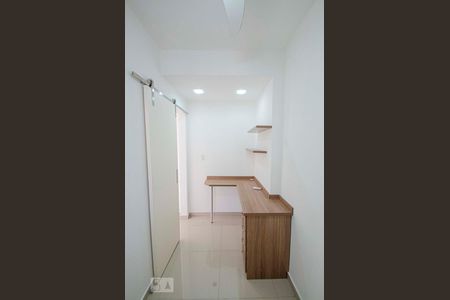 Quarto 2 de apartamento para alugar com 2 quartos, 68m² em Estácio, Rio de Janeiro