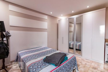 Quarto de casa para alugar com 1 quarto, 30m² em Jardim Flor da Montanha, Guarulhos