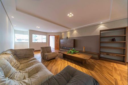 Sala de casa para alugar com 3 quartos, 320m² em Vila Dora, Santo André