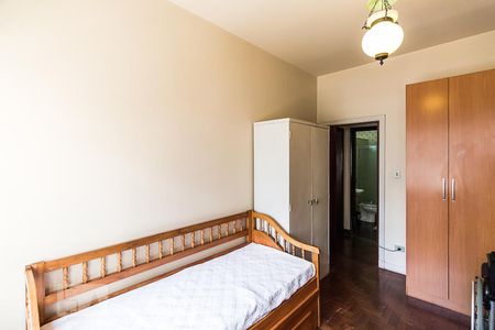 Apartamento à venda com 180m², 3 quartos e 1 vagaQuarto