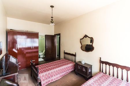 Apartamento à venda com 180m², 3 quartos e 1 vagaQuarto