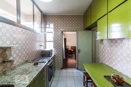 Apartamento à venda com 180m², 3 quartos e 1 vagaCozinha