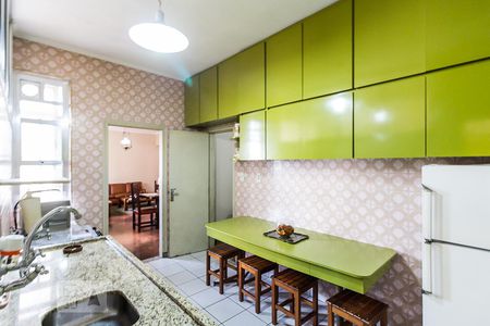 Apartamento à venda com 180m², 3 quartos e 1 vagaCozinha