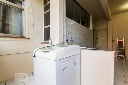 Apartamento à venda com 180m², 3 quartos e 1 vagaServiço
