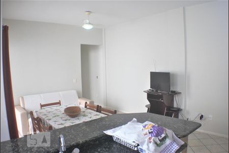 Sala/Cozinha de apartamento para alugar com 2 quartos, 85m² em Ingleses do Rio Vermelho, Florianópolis