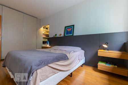 Quarto da suíte de apartamento para alugar com 3 quartos, 135m² em Cambuí, Campinas