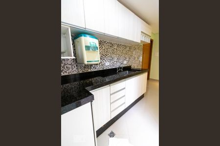 Cozinha de apartamento à venda com 2 quartos, 55m² em Parque das Nações, Santo André