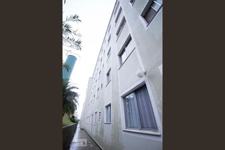 fachada de apartamento para alugar com 2 quartos, 45m² em Vila Carminha, Campinas