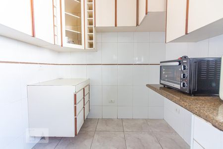 Cozinha de casa para alugar com 3 quartos, 100m² em Vila Campesina, Osasco