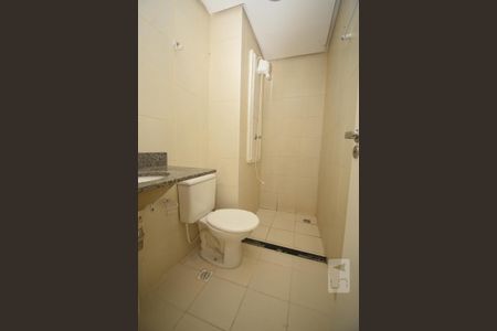 Banheiro da Suíte de apartamento para alugar com 2 quartos, 55m² em Samambaia Sul (samambaia), Brasília