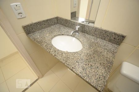 Apartamento para alugar com 55m², 2 quartos e 1 vagaBanheiro da Suíte