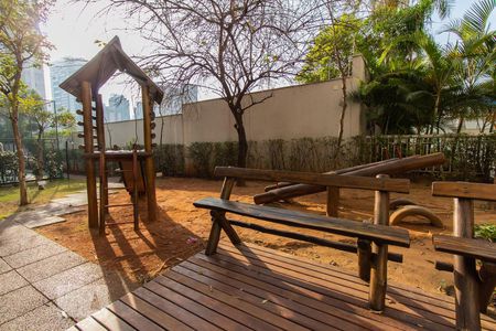 Apartamento à venda com 170m², 2 quartos e 2 vagasPlayground - Condomínio