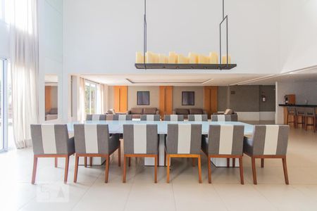 Apartamento à venda com 170m², 2 quartos e 2 vagasEspaço Gourmet - Condomínio