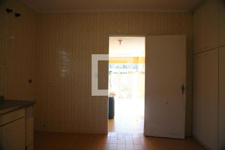 Casa à venda com 400m², 3 quartos e 3 vagasCozinha 