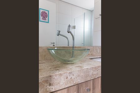 Apartamento para alugar com 56m², 3 quartos e 1 vagaBanheiro da Suíte 