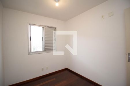 Quarto 1 de apartamento para alugar com 2 quartos, 50m² em Vila Arcádia, São Paulo