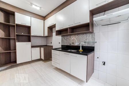 Casa de condomínio à venda com 70m², 2 quartos e 1 vaga Casa de condomínio à venda com 70m², 2 quartos e 1 vagaCozinha