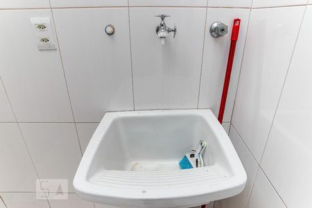 Casa de condomínio à venda com 70m², 2 quartos e 1 vaga Casa de condomínio à venda com 70m², 2 quartos e 1 vagaÁrea de Serviço