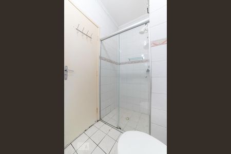 Casa de condomínio à venda com 70m², 2 quartos e 1 vaga Casa de condomínio à venda com 70m², 2 quartos e 1 vagaBanheiro da Suíte 1