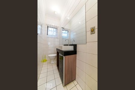 Lavabo de casa de condomínio à venda com 2 quartos, 70m² em Vila Ede, São Paulo