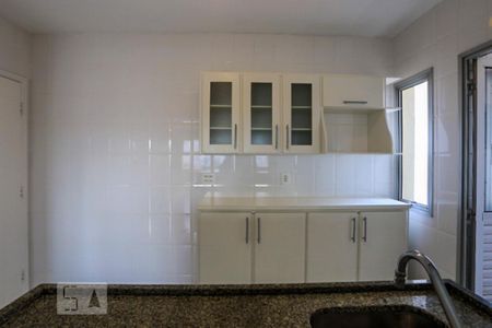 Apartamento para alugar com 88m², 3 quartos e 2 vagas Apartamento para alugar com 88m², 3 quartos e 2 vagasCozinha - Armários
